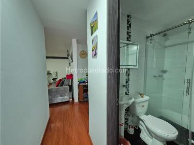 Apartamento de 2 alcobas en venta en La Fraguita, Bogotá, 68 m² · foto 16 de 18