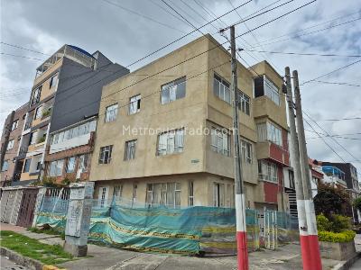 Casa en venta en Santa Isabel, Bogotá · foto 3 de 20