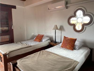 Casa de 5 alcobas en venta en El Centro, Cartagena, 285 m² · foto 13 de 20