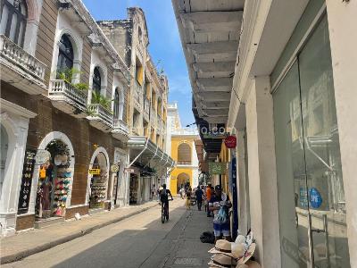 Casa de 5 alcobas en venta en El Centro, Cartagena, 1195 m² · foto 3 de 19