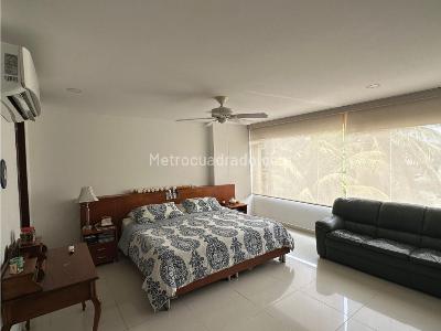 Casa de 3 alcobas en venta en Norte Cartagena, Cartagena, 418 m² · foto 6 de 19