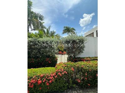 Casa de 3 alcobas en venta en Norte Cartagena, Cartagena, 418 m² · foto 10 de 19