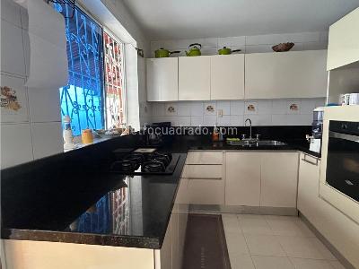 Casa de 4 alcobas en venta en Bocagrande, Cartagena, 330 m² · foto 11 de 20