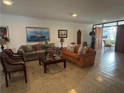 Casa de 4 alcobas en venta en Bocagrande, Cartagena, 330 m² · foto 13 de 20