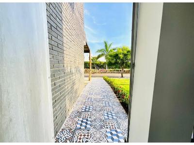 Casa de 5 alcobas en venta en Norte Cartagena, Cartagena, 305 m² · foto 7 de 10