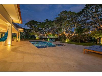 Casa de 5 alcobas en venta en Norte Cartagena, Cartagena, 649 m² · foto 8 de 12