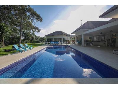 Casa de 5 alcobas en venta en Norte Cartagena, Cartagena, 649 m² · foto 10 de 12