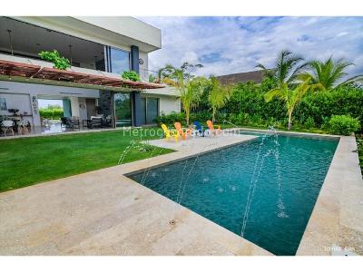 Casa de 5 alcobas en venta en Baru, Cartagena, 600 m² · foto 3 de 20