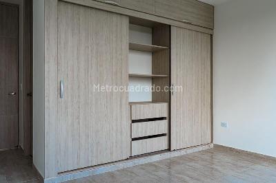 Casa de 5 alcobas en venta en Alfaguara, Cali, 400 m² · foto 18 de 19