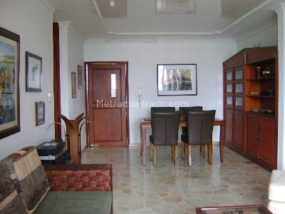 Apartamento de 4 alcobas en venta en Quintas De Don Simon, Cali, 150 m² · foto 6 de 14
