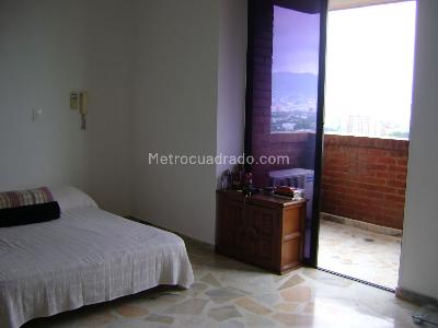 Apartamento de 4 alcobas en venta en Quintas De Don Simon, Cali, 150 m² · foto 8 de 14
