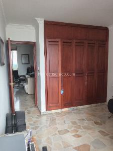 Apartamento de 4 alcobas en venta en Quintas De Don Simon, Cali, 150 m² · foto 4 de 14