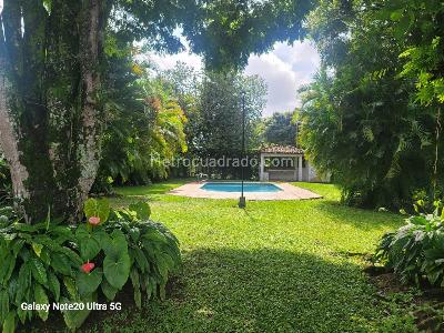 Casa de 5 alcobas en venta en Alameda Pance, Cali, 430 m² · foto 14 de 20