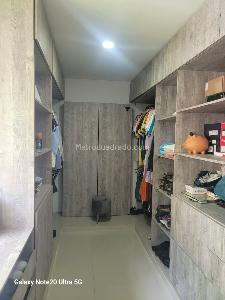 Casa de 5 alcobas en venta en Alameda Pance, Cali, 430 m² · foto 8 de 20