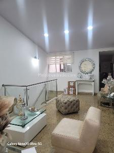 Casa de 4 alcobas en venta en Los Cambulos, Cali, 550 m² · foto 15 de 20
