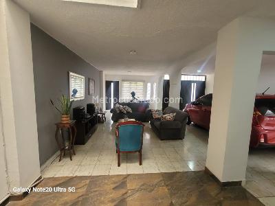 Casa de 4 alcobas en venta en Los Cambulos, Cali, 550 m² · foto 17 de 20