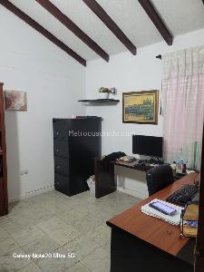 Casa de 4 alcobas en venta en Los Cambulos, Cali, 550 m² · foto 20 de 20