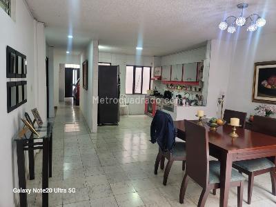 Casa de 4 alcobas en venta en Los Cambulos, Cali, 550 m² · foto 8 de 20