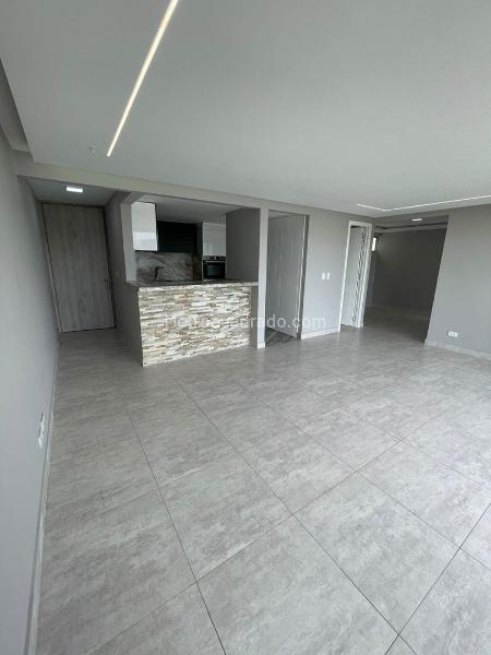 Apartment in Calle 48 99 20, Comuna 17 - View 2