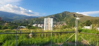 Apartamento de 3 alcobas en venta en Altos Del Aguacatal, Cali, 60 m² · foto 12 de 20