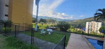 Apartamento de 3 alcobas en venta en Altos Del Aguacatal, Cali, 60 m² · foto 14 de 20