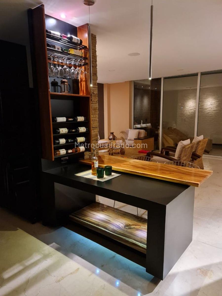 Apartamento de 4 habitaciones en venta en Bosques del Oeste, Cali — imagen 1 de 20