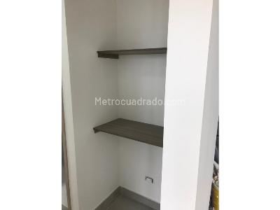 Apartamento de 3 alcobas en venta en Tranvia, Rionegro, 48 m² · foto 10 de 20