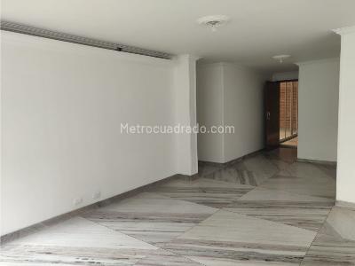 Apartamento en venta en La Candelaria, Medellín · foto 8 de 15
