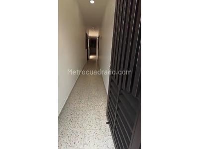 Apartamento de 5 alcobas en venta en Castilla, Medellín, 160 m² · foto 3 de 9