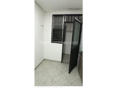 Apartamento de 5 alcobas en venta en Castilla, Medellín, 160 m² · foto 6 de 9