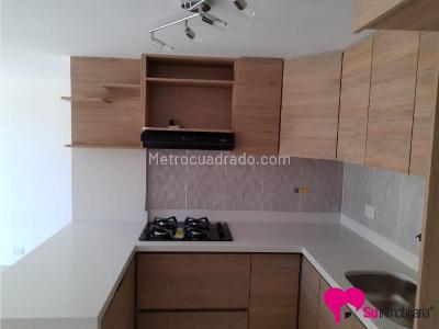 Apartamento de 3 alcobas en venta en El Trapiche, Bello, 62 m² · foto 4 de 16