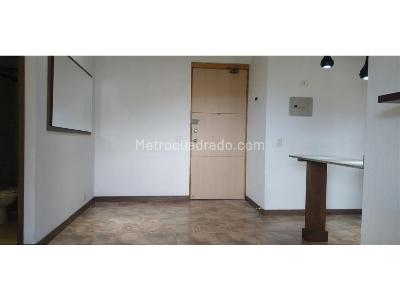 Apartamento de 3 alcobas en venta en La Navarra, Bello, 90 m² · foto 2 de 19