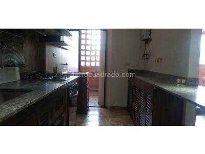 Apartamento de 3 alcobas en venta en La Navarra, Bello, 90 m² · foto 10 de 19