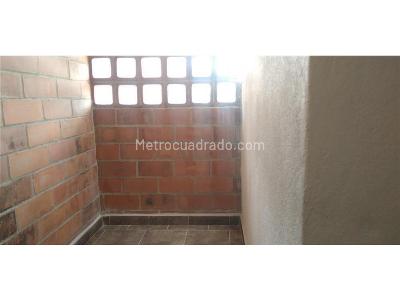 Apartamento de 3 alcobas en venta en La Navarra, Bello, 90 m² · foto 11 de 19