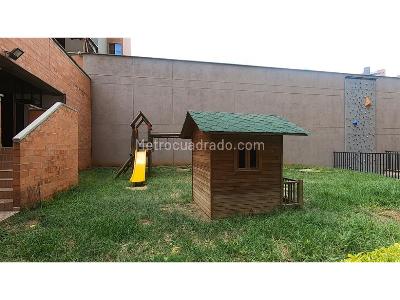 Apartamento de 3 alcobas en venta en La Navarra, Bello, 90 m² · foto 17 de 19