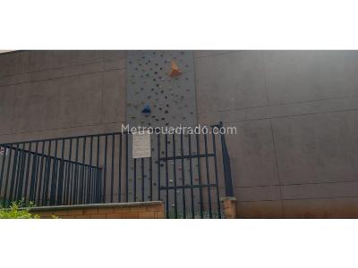 Apartamento de 3 alcobas en venta en La Navarra, Bello, 90 m² · foto 18 de 19