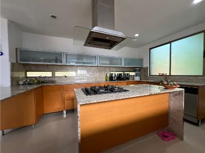 Casa de 4 alcobas en venta en Loma Del Escobero, Envigado, 360 m² · foto 7 de 20