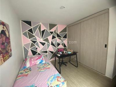 Casa de 4 alcobas en venta en El Rosal, Rionegro, 164 m² · foto 15 de 20