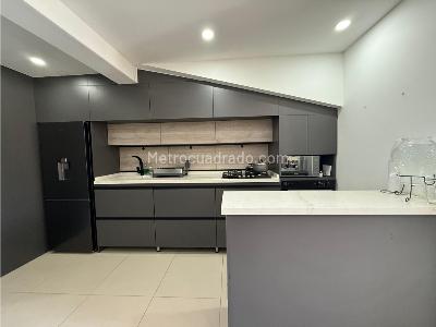 Apartamento de 3 alcobas en venta en Porvenir Primera Etapa, Rionegro, 131 m² · foto 5 de 20