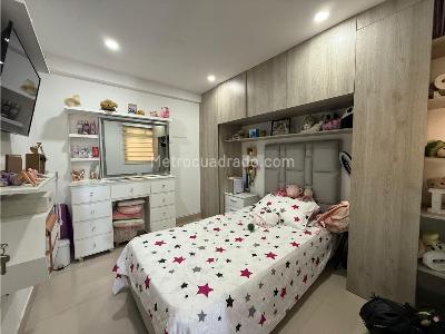 Apartamento de 3 alcobas en venta en Porvenir Primera Etapa, Rionegro, 131 m² · foto 14 de 20