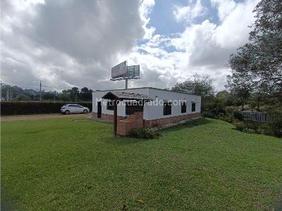 $1.400.000.000 en Autopista Medellin Bogota