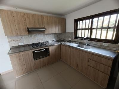 Casa de 4 alcobas en venta en Autopista Medellin Bogota, Rionegro · foto 15 de 20
