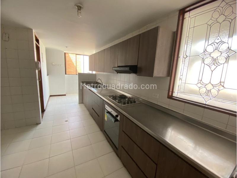 Spacious 5BR Penthouse in El Poblado - 2