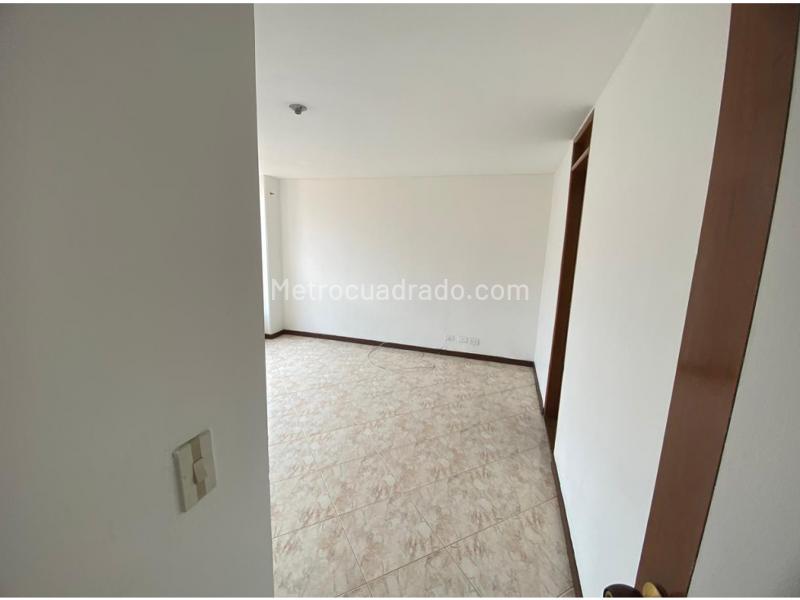Spacious 5BR Penthouse in El Poblado - 9