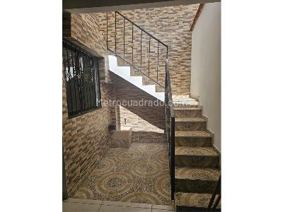 Casa de 5 alcobas en venta en San Joaquin, Medellín, 158 m² · foto 19 de 20