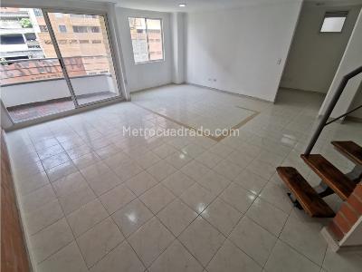 Apartamento de 3 alcobas en venta en Loma Del Indio, Medellín, 110 m² · foto 3 de 20