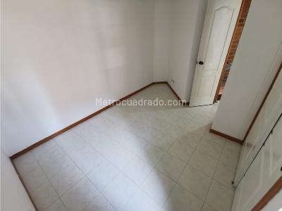 Apartamento de 3 alcobas en venta en Loma Del Indio, Medellín, 110 m² · foto 13 de 20