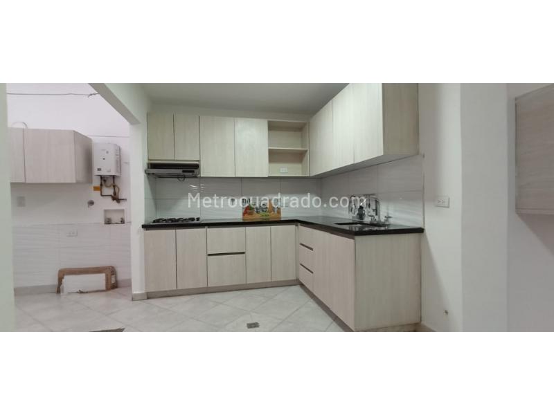 Commercial 3BR House in San Bernardo - 3