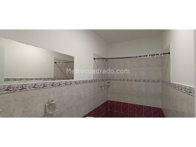 Commercial 3BR House in San Bernardo - 6