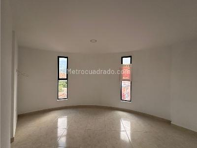 Apartamento de 3 alcobas en venta en Perez, Bello, 83 m² · foto 12 de 17